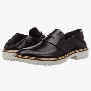 ECCO Women's Incise Tailored Loafer Flat